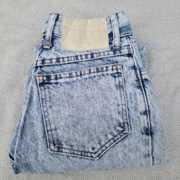 Vintage 1990s BONGO light blue acid wash distressed jeans - Picture 1 of 9